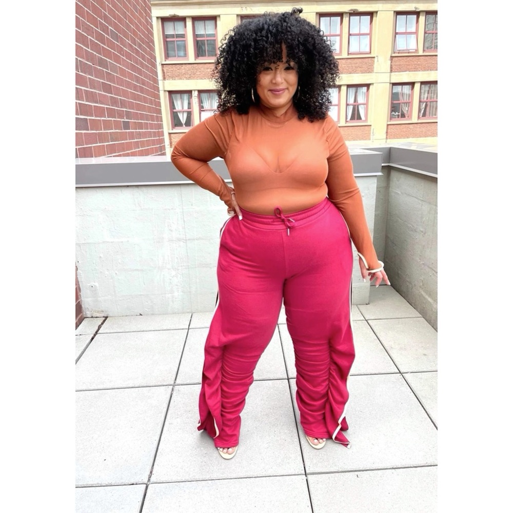 Erica Two Piece Set - Picture 2 of 5